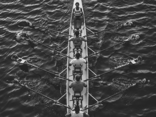 picture of crew team